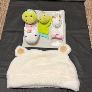 Moon and Stars hands and feet rattles ages 0+